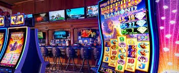 NustarCasino bingo room lobby displayed on a mobile phone in the Philippines